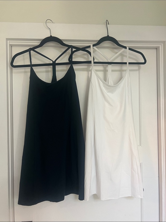 Vuori Dresses & Skirts - Navy and White Vuori One Shot Tennis Dresses - Medium